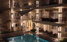 Rovira Suites